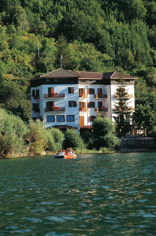 Hotel Acquevive Scanno Dış mekan fotoğraf